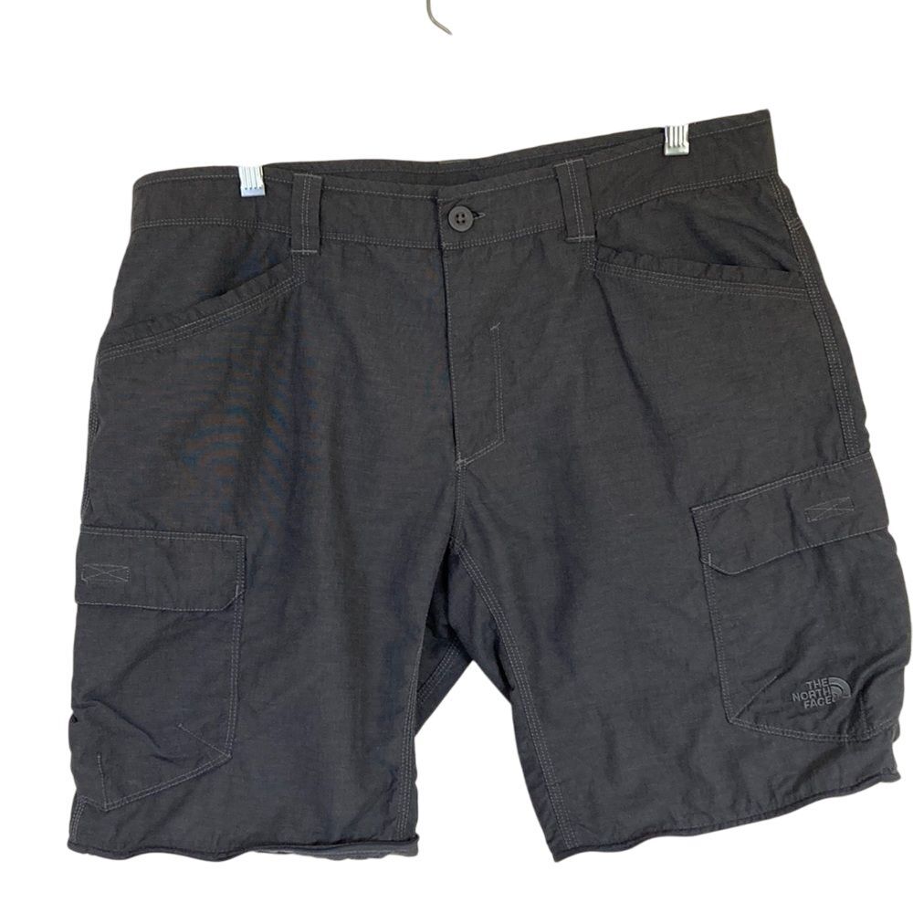 The North Face Shorts Mens 36 Grey Nylon Blend Cargo Outdoors Hiking